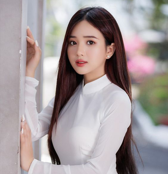 Chụp kỉ yếu cá nhân BMT